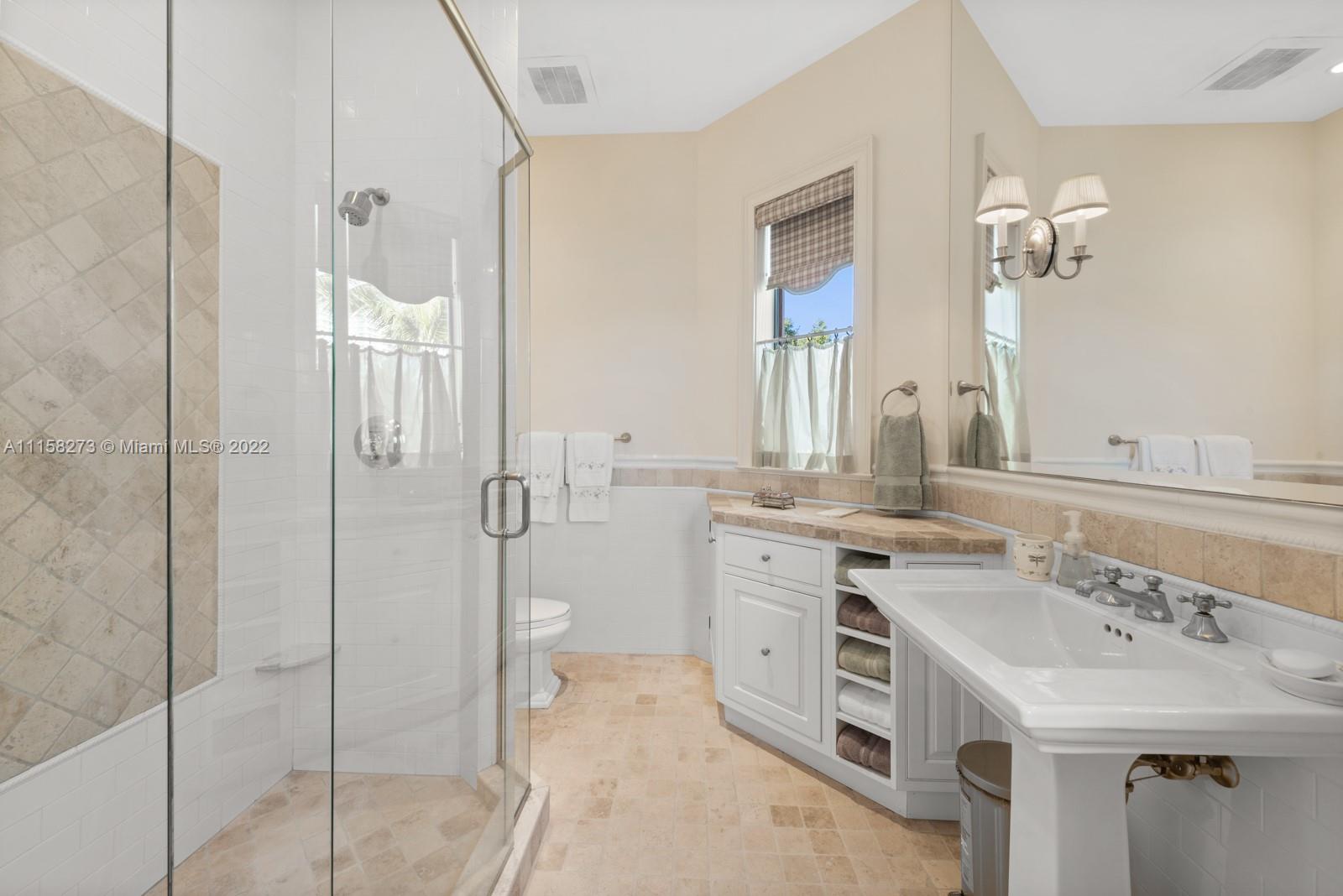 CLOISTERS ON THE BAY COND - Residential