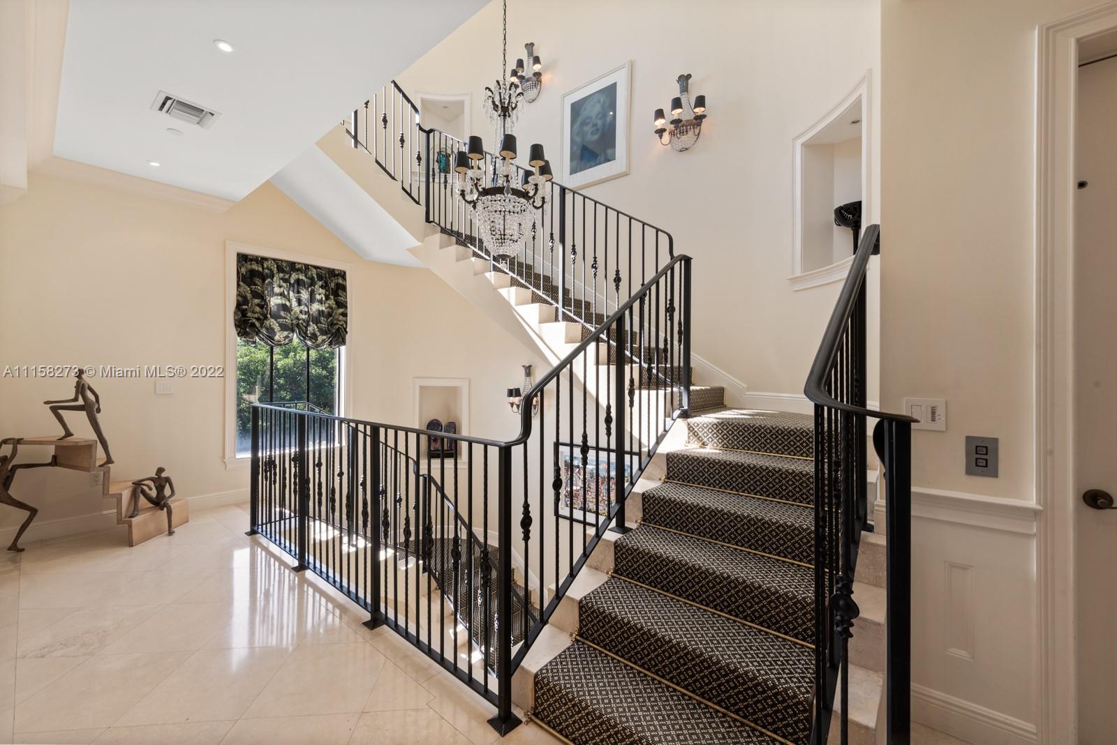 CLOISTERS ON THE BAY COND - Residential