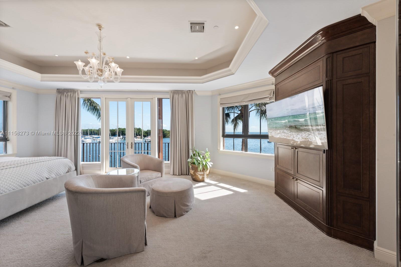 CLOISTERS ON THE BAY COND - Residential