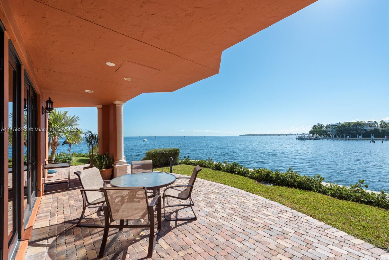 CLOISTERS ON THE BAY COND - Residential