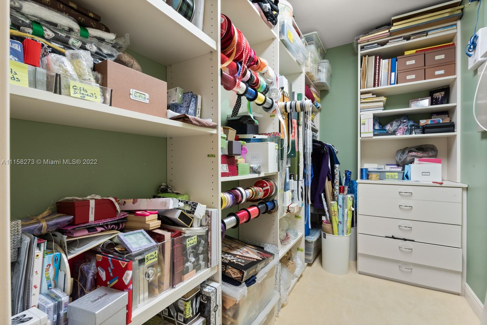 CLOISTERS ON THE BAY COND - Residential