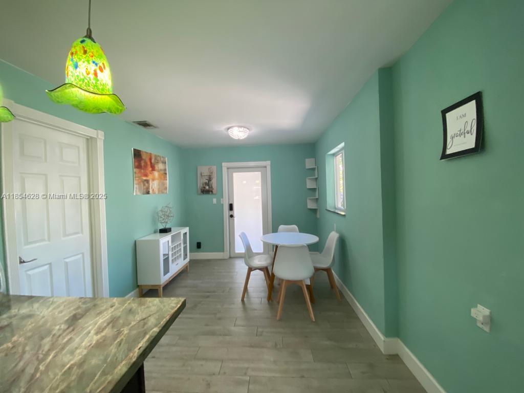 OCEAN BOULEVARD PARK - Residential Lease