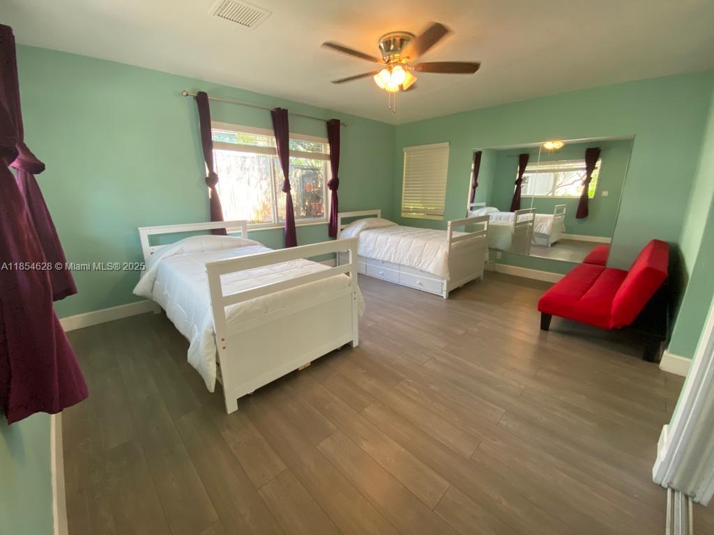 OCEAN BOULEVARD PARK - Residential Lease