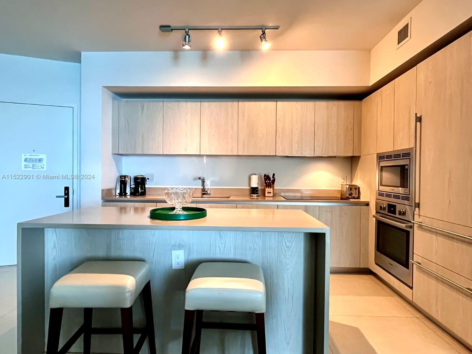 4111 S Ocean Dr 2109