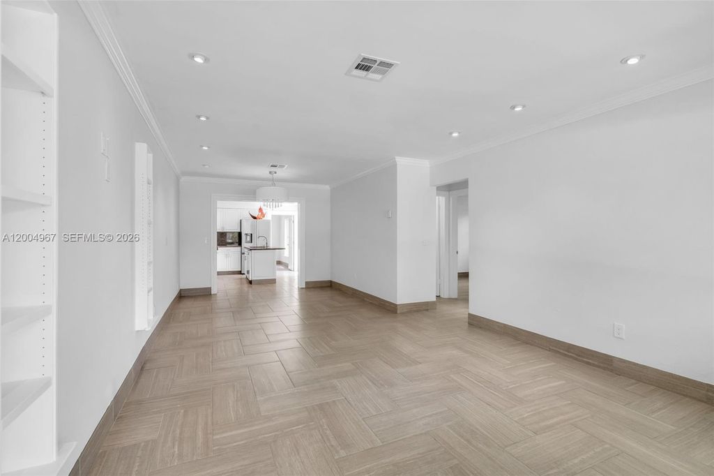 Photo of Oakland Park, FL 33334 (MLS # A12004967)