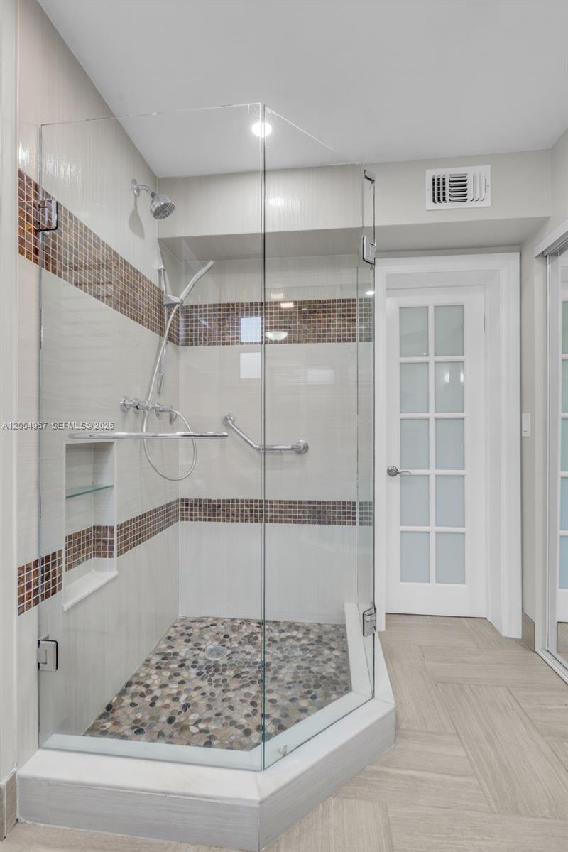 NORTH ANDREWS GARDENS 2ND - Residential