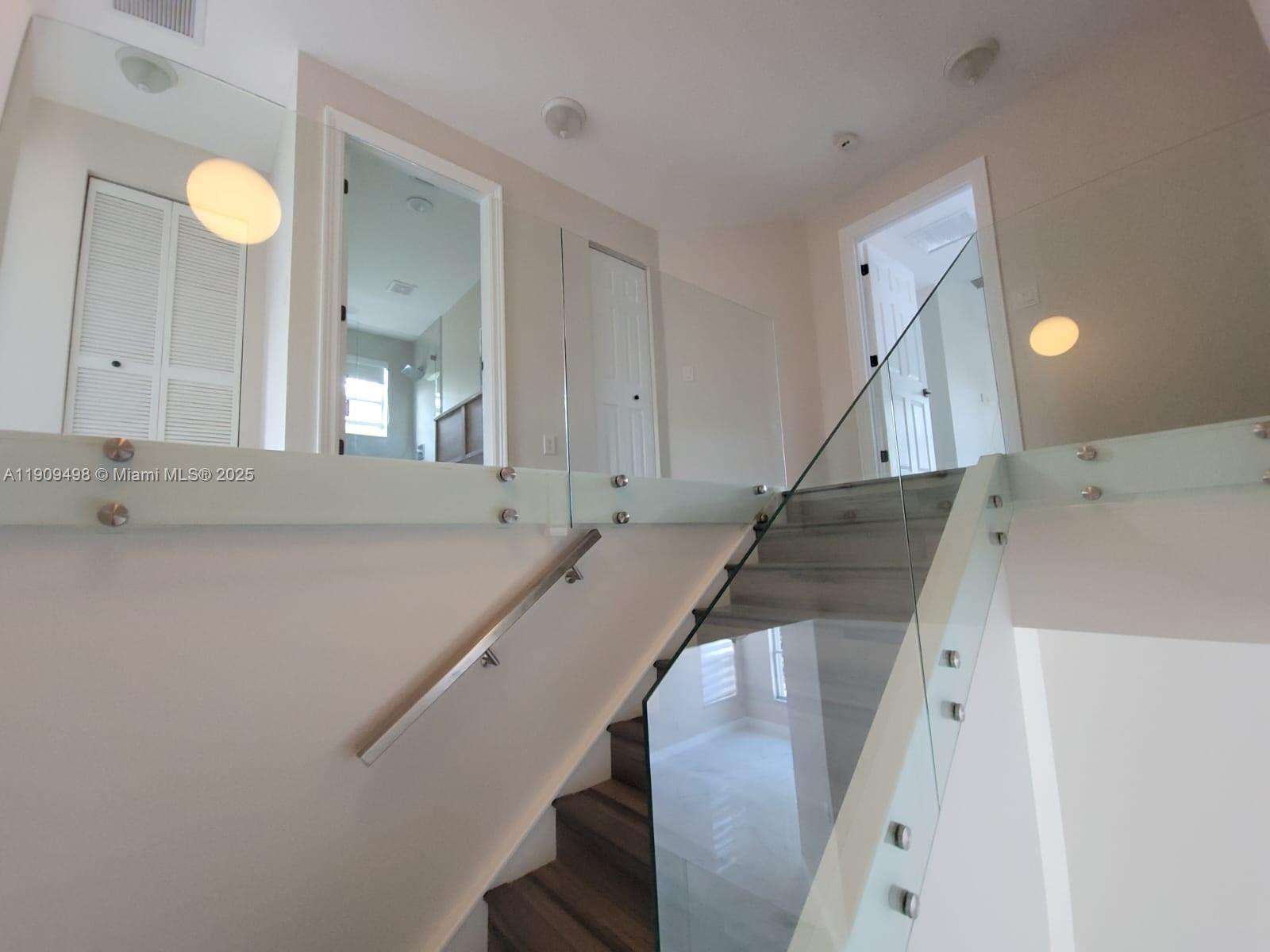 SUNSET FALLS PLAT 2 - Residential Lease