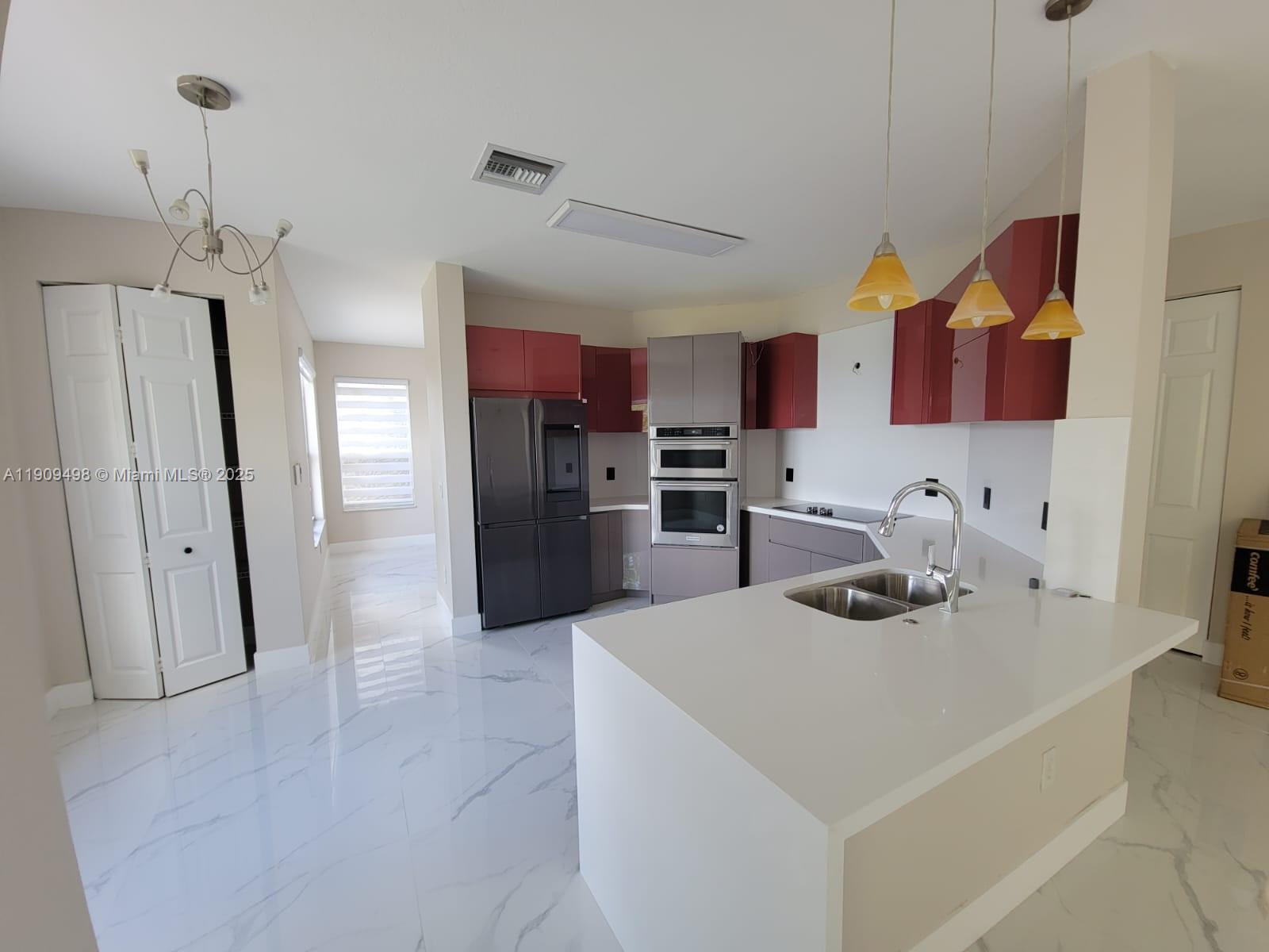 SUNSET FALLS PLAT 2 - Residential Lease