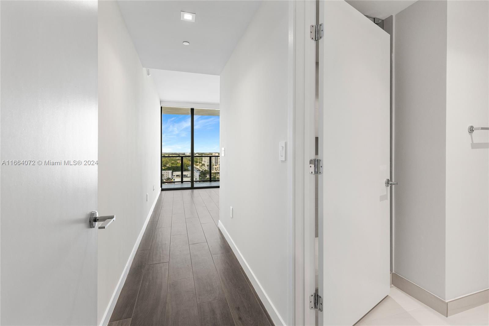 Solemar Condo - Residential