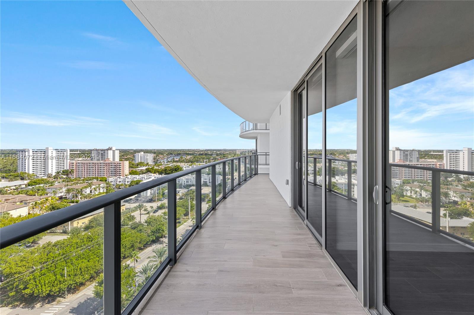Solemar Condo - Residential