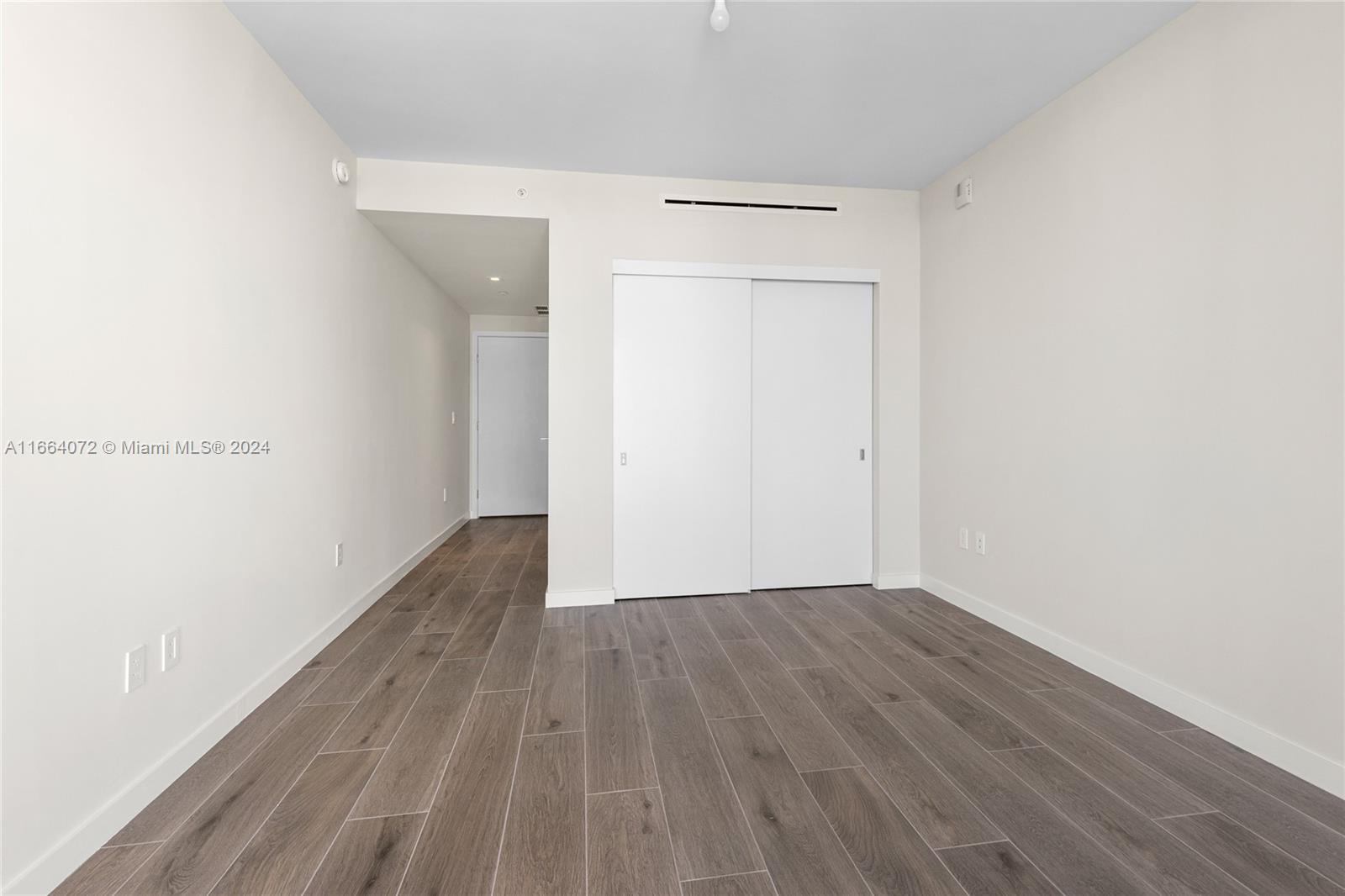 Solemar Condo - Residential