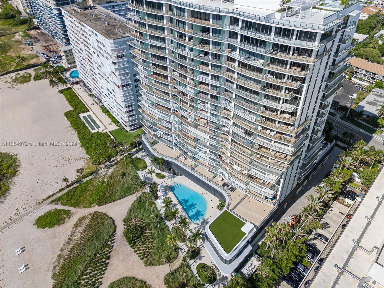 Solemar Condo - Residential