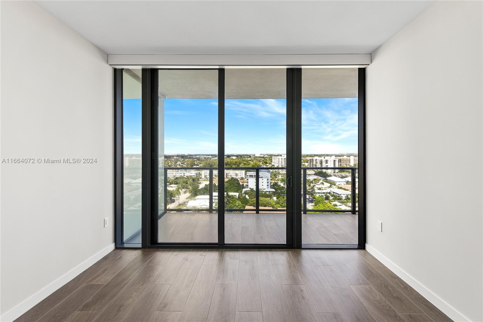 Solemar Condo - Residential