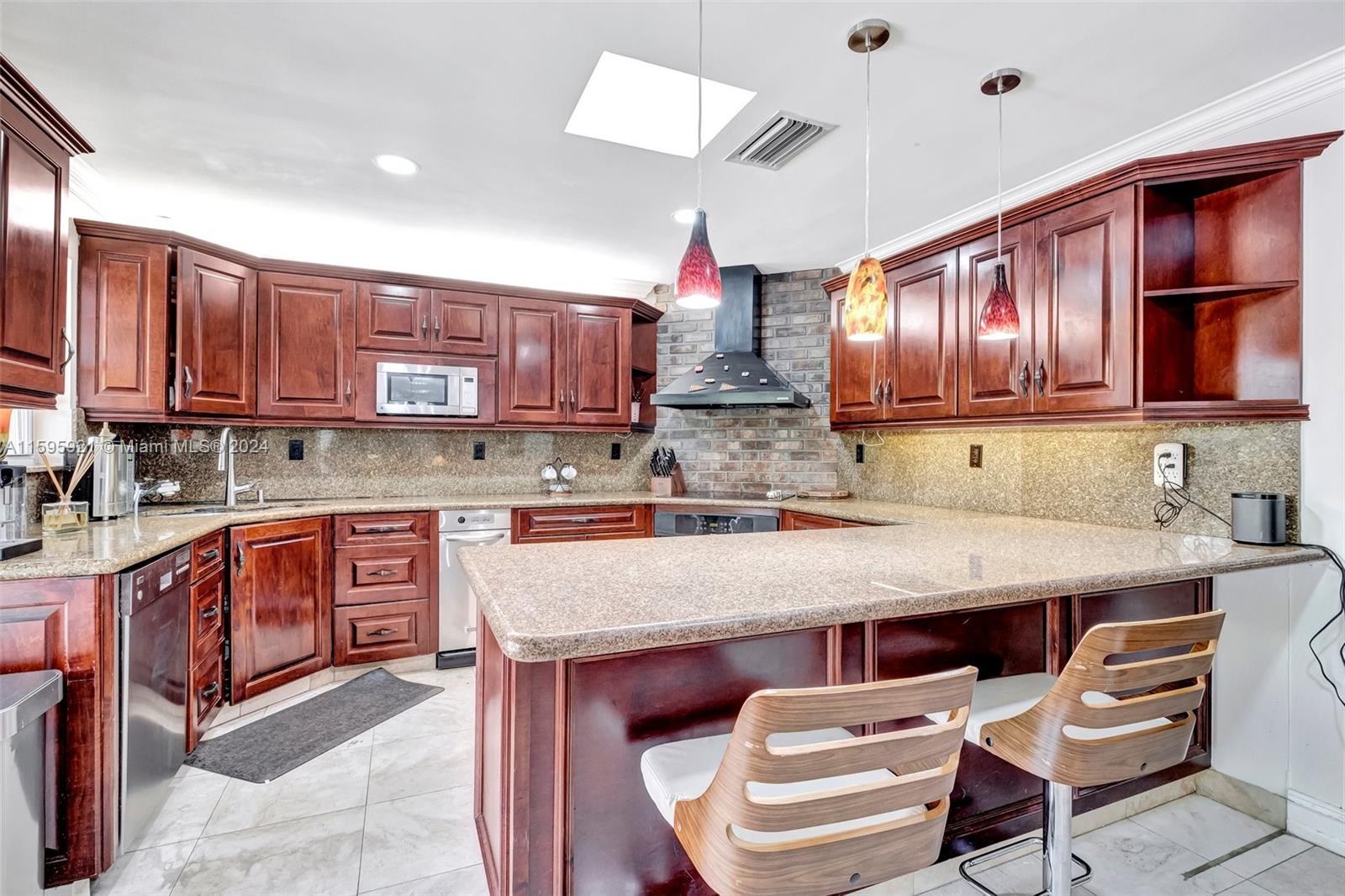 OAK FOREST 1ST ADDN - Residential