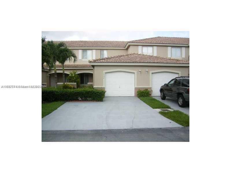 7461 Sw 163rd Ct, Miami, Broward County, Florida - 2 Bedrooms  
3 Bathrooms - 