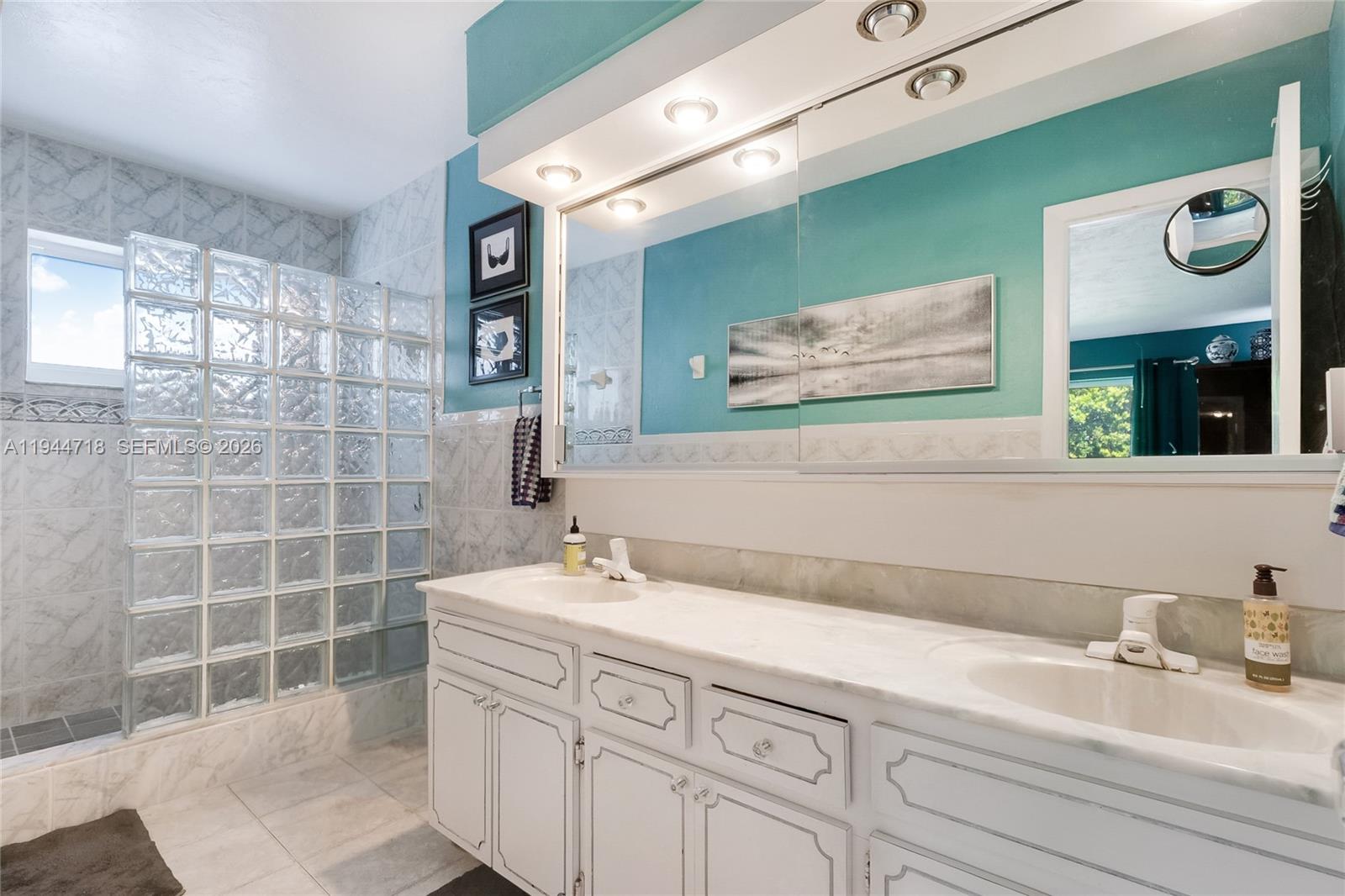 HIGHLAND LAKES ESTATES - Residential