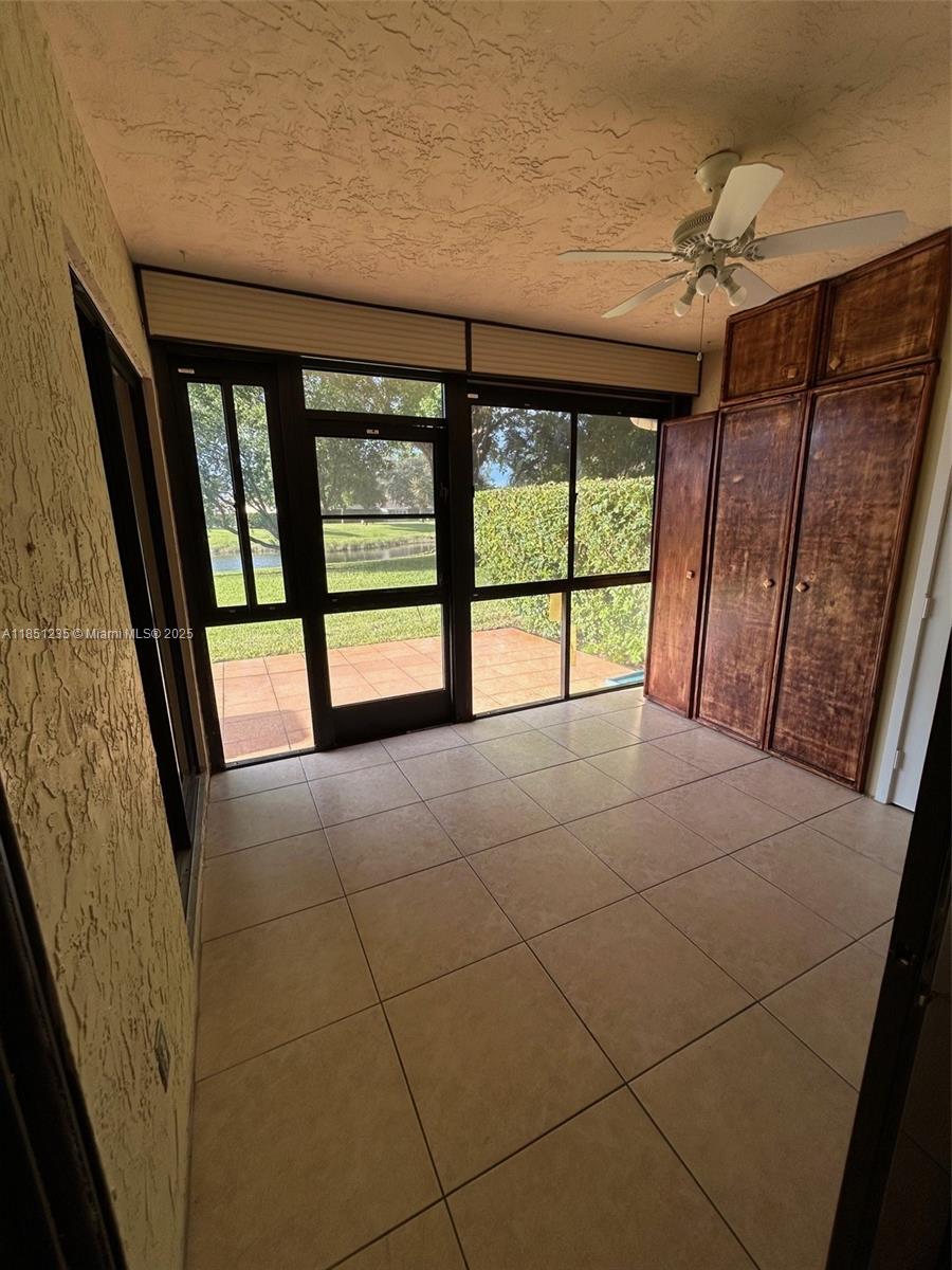 THORNHILL GLEN - Residential Lease