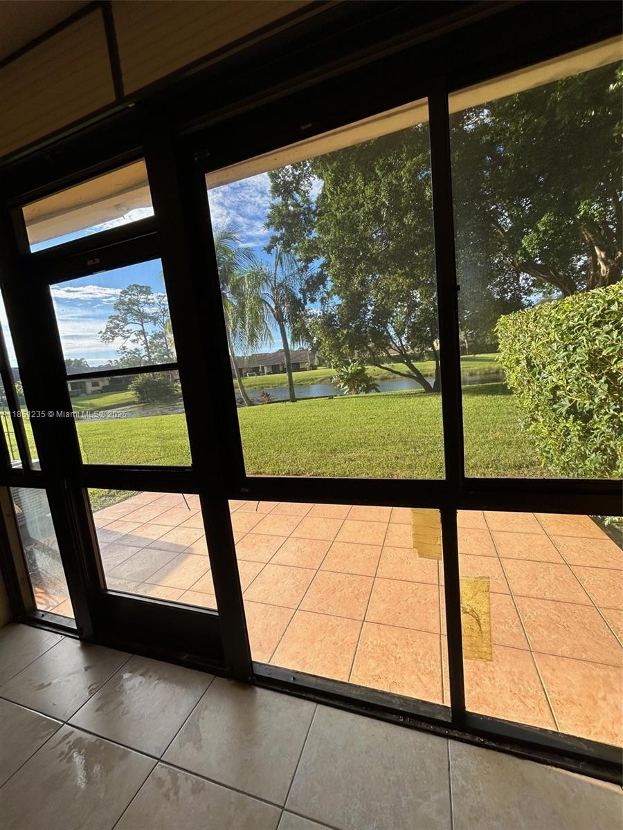 THORNHILL GLEN - Residential Lease