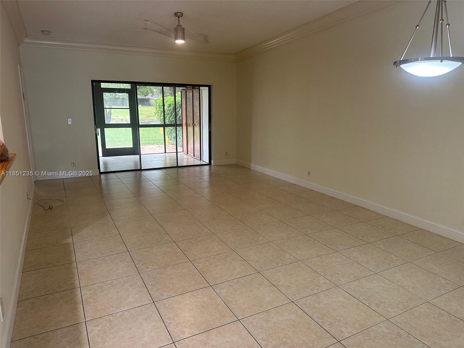 THORNHILL GLEN - Residential Lease