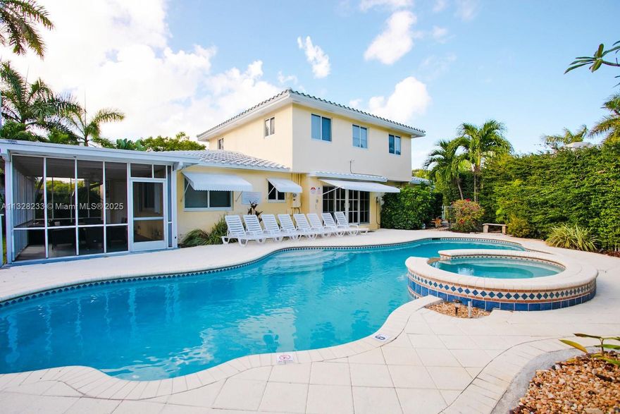 This is a short term Monthly/Weekly Rental******Monthly rate $9,000****Call agent for a Weekly Rent Price***

Impressively beautiful 5 Bedrooms/3 Baths 2500 SQ FT Villa on 11000 SQ FT/0.25 acres estate.   Located on a beautiful corner lot in the heart of the Hollywood Lakes, minutes from the Hollywood Beach & Boardwalk, Restaurants, Bars, Casinos, and more...  
 The Villa features a Beautiful Backyard with 42X15 heated pool and will comfortably accommodate a large group of people for a luxurious stay.