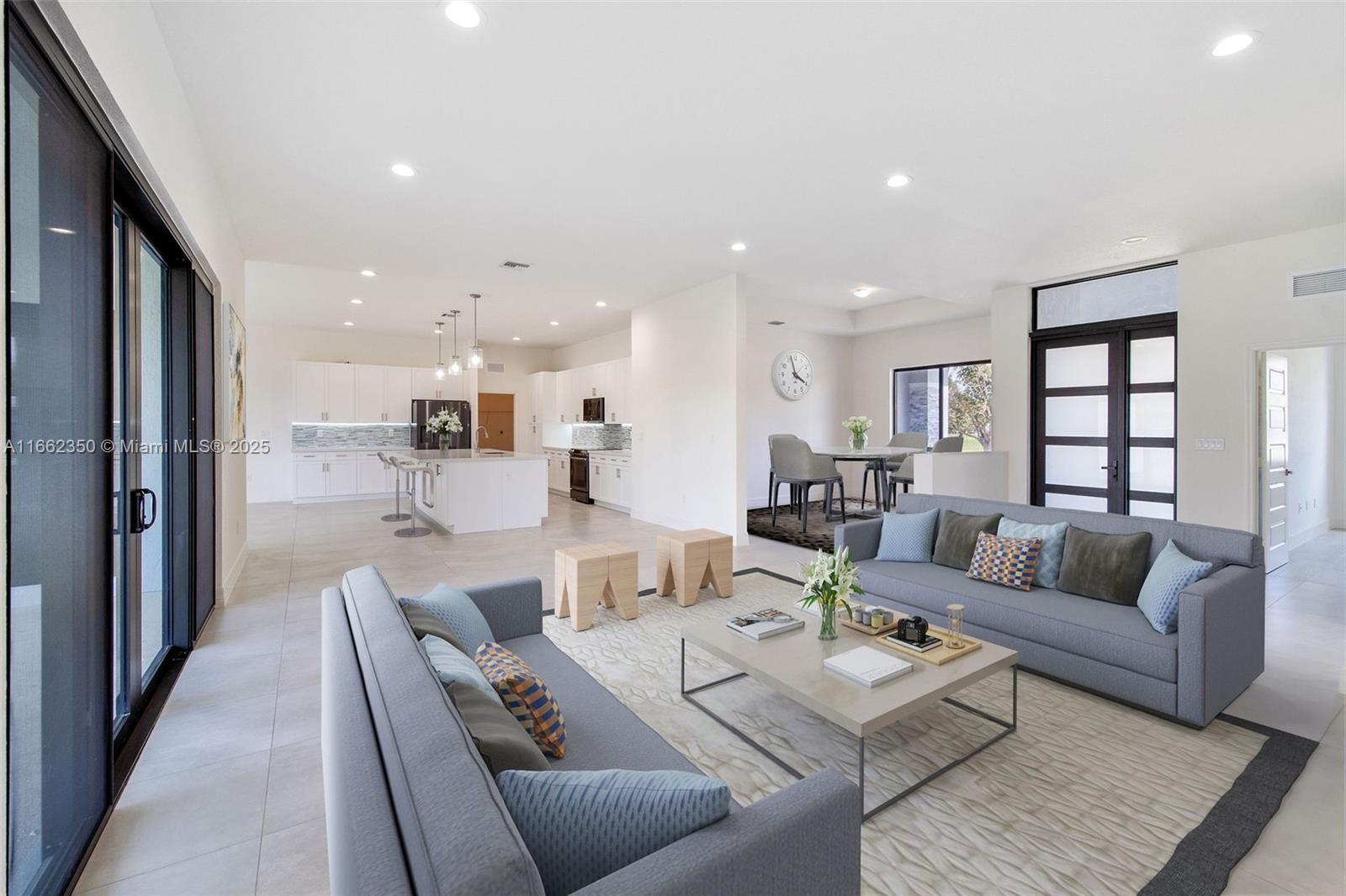 OUTBACK RANCHES - Residential