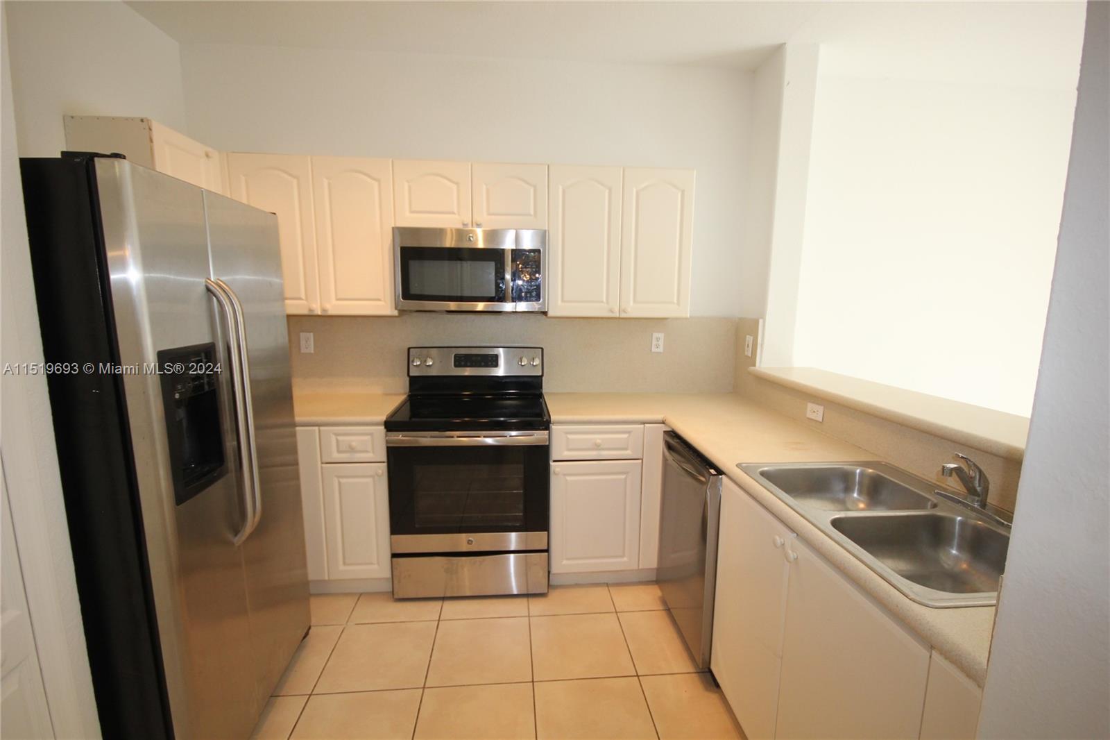 SHOMA CONDO AT KEYS COVE - Residential Lease