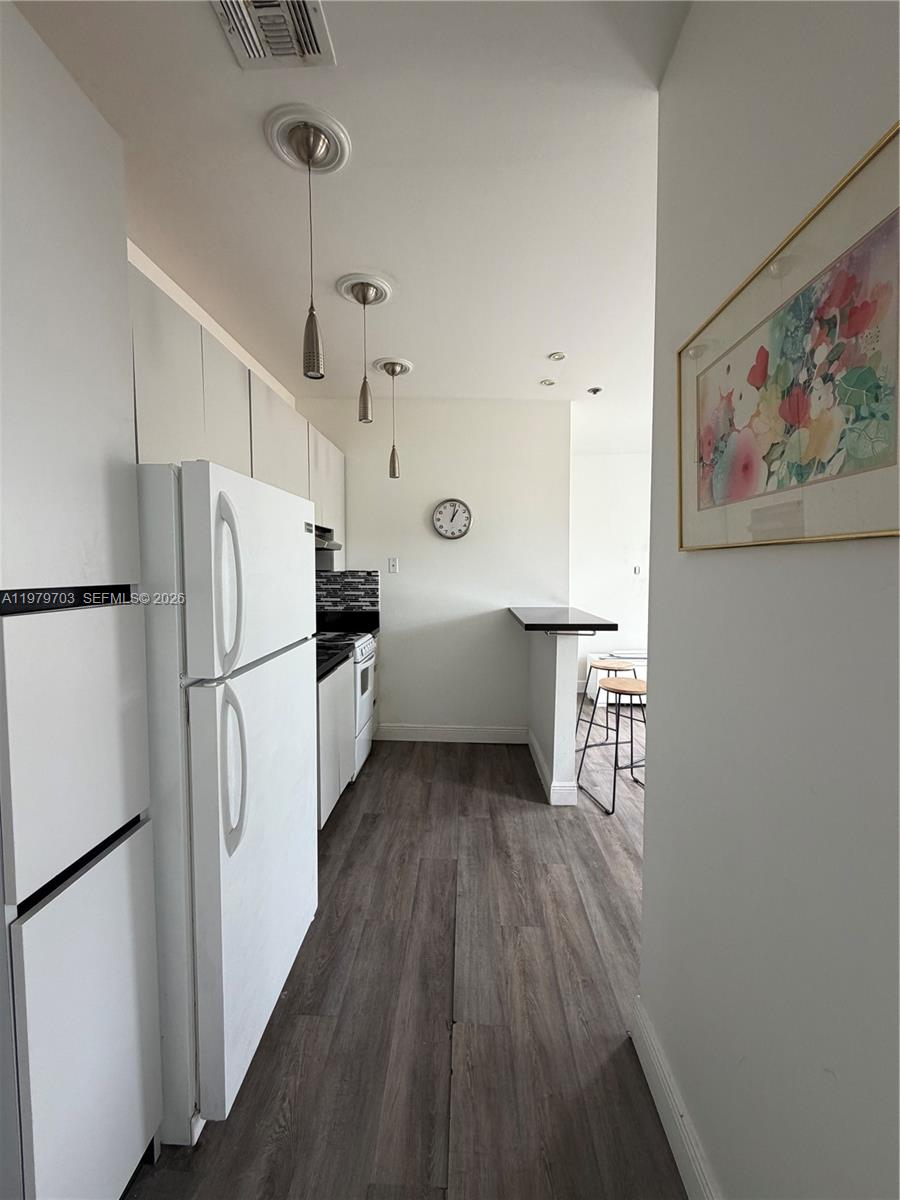 DORANN CONDO - Residential Lease