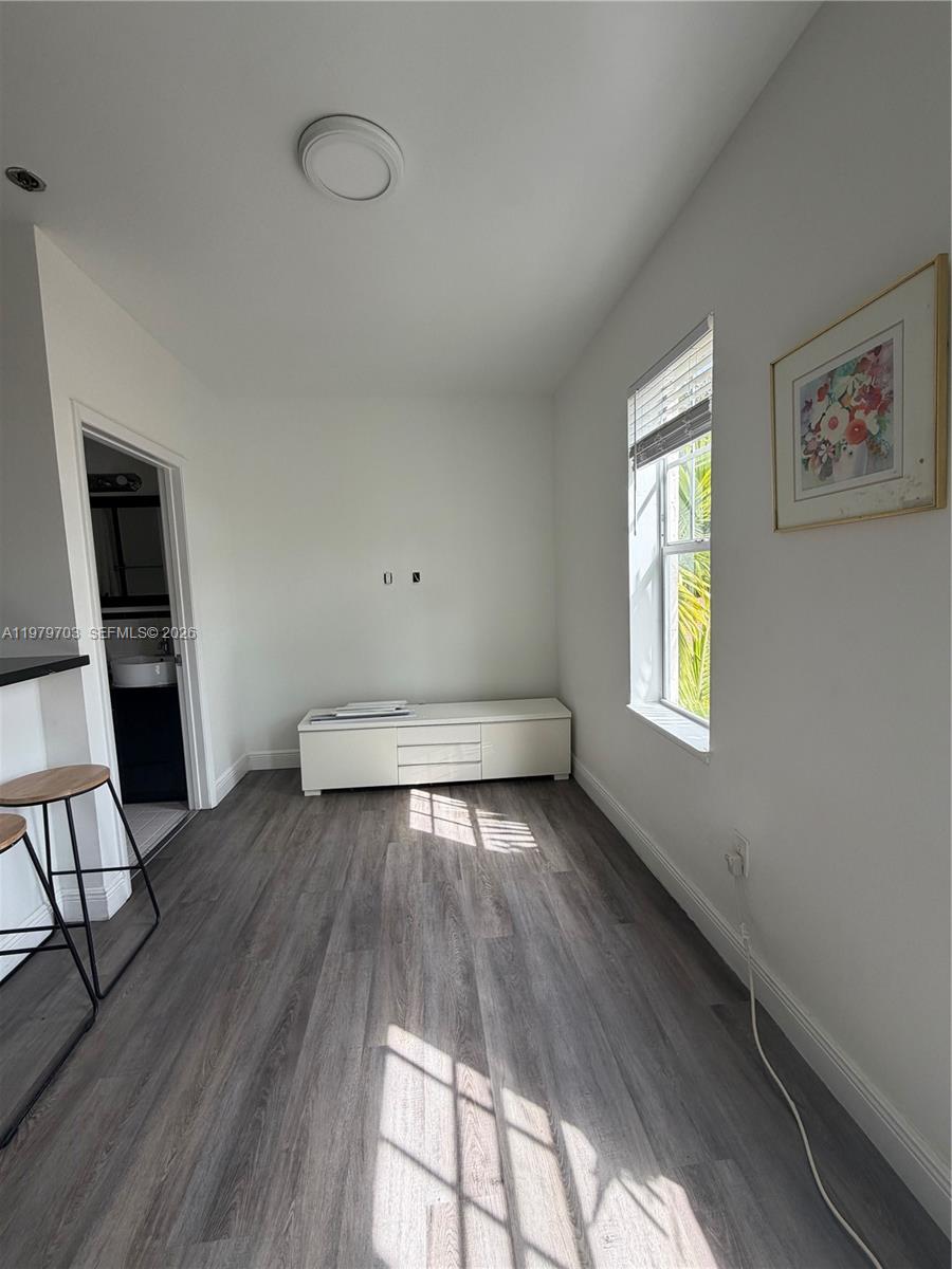 DORANN CONDO - Residential Lease