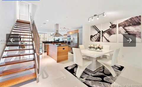 2950 NE 188th St 418 Aventura FL 33180