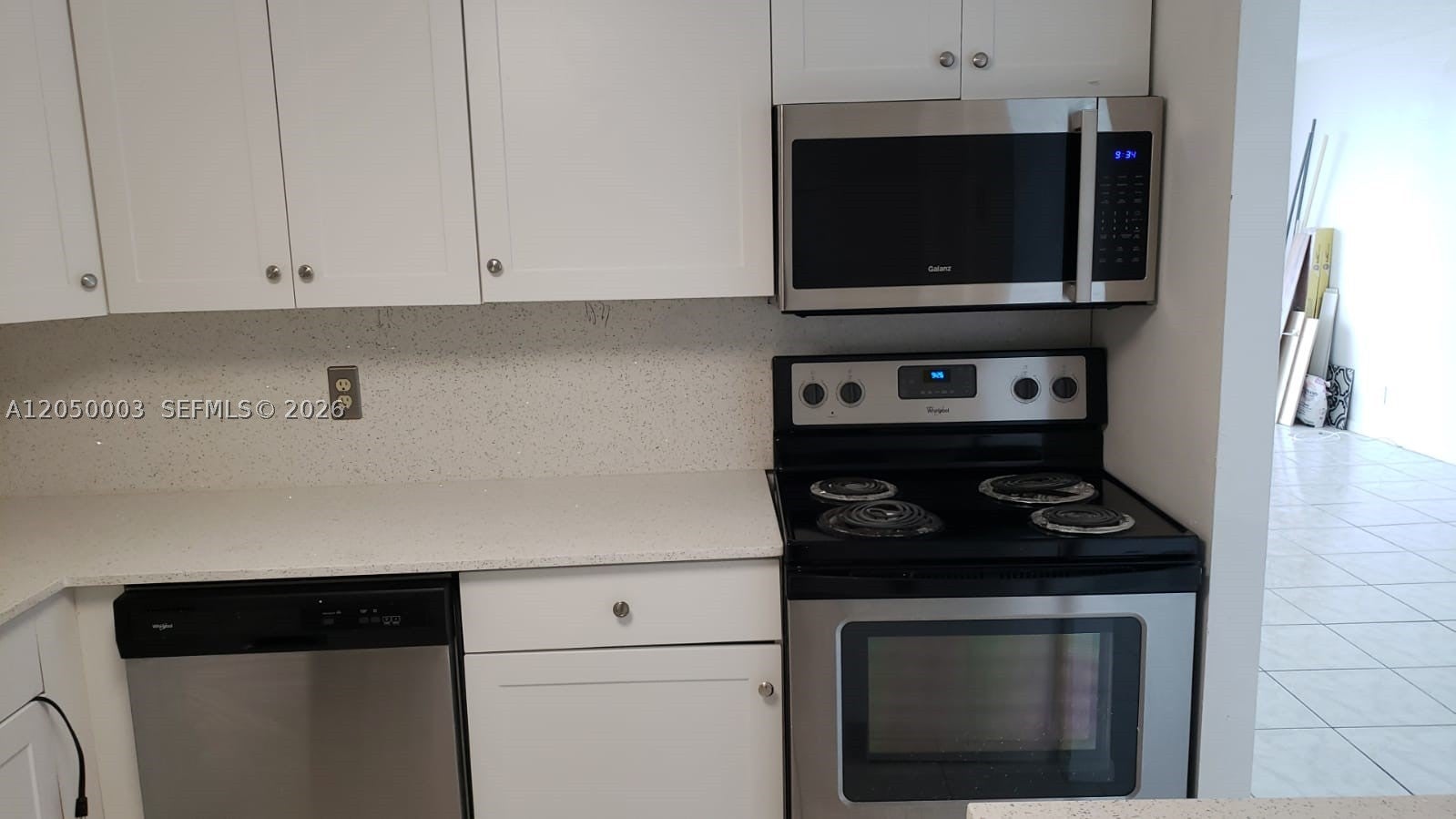 500 Executive Center Dr 4E