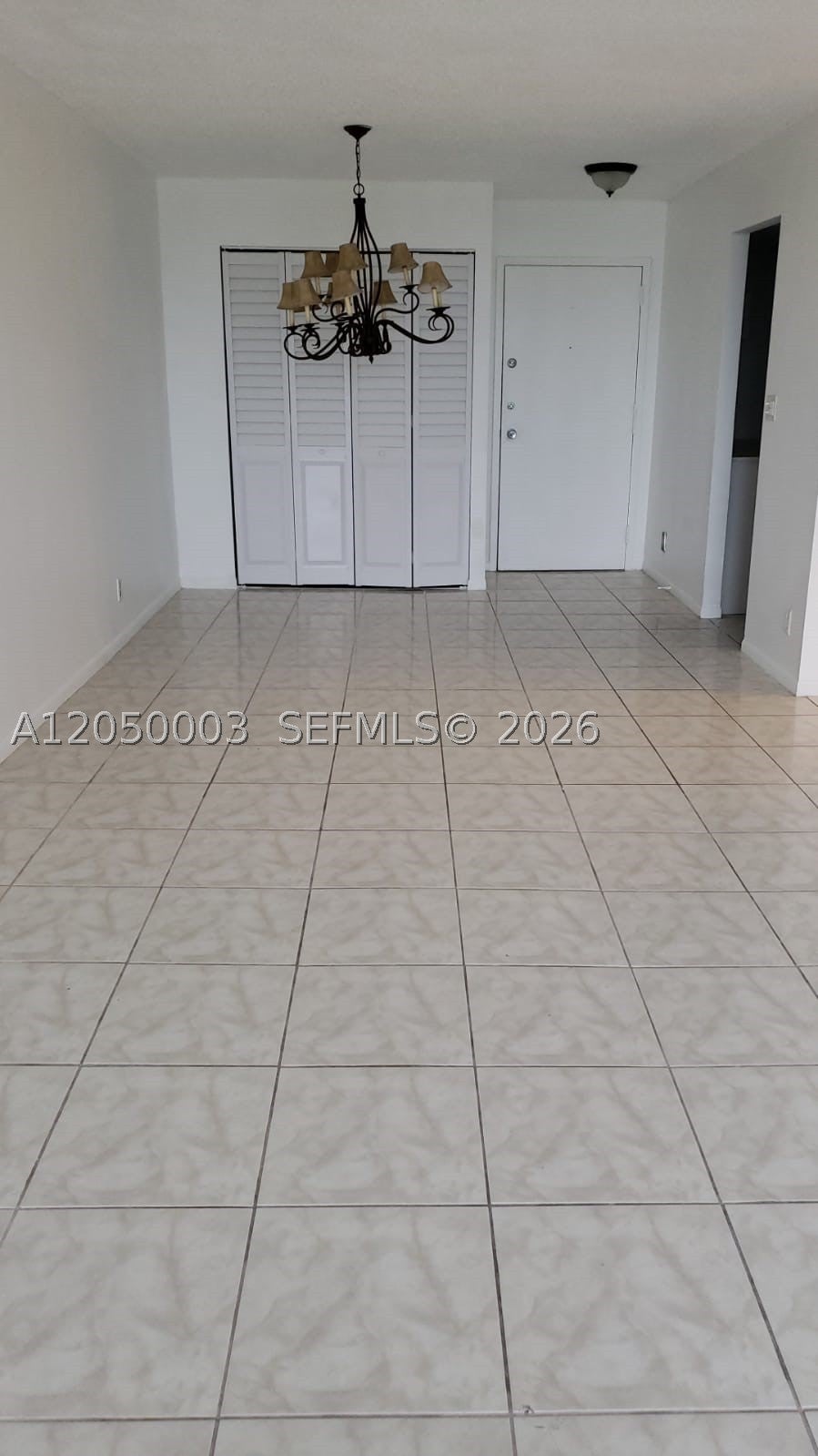 500 Executive Center Dr 4E