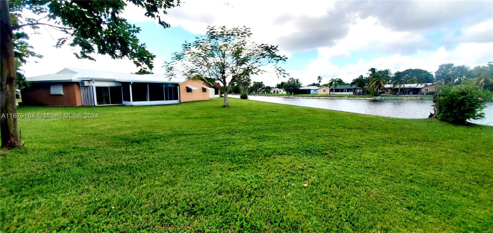 WESTWOOD COMMUNITY 4 - Residential