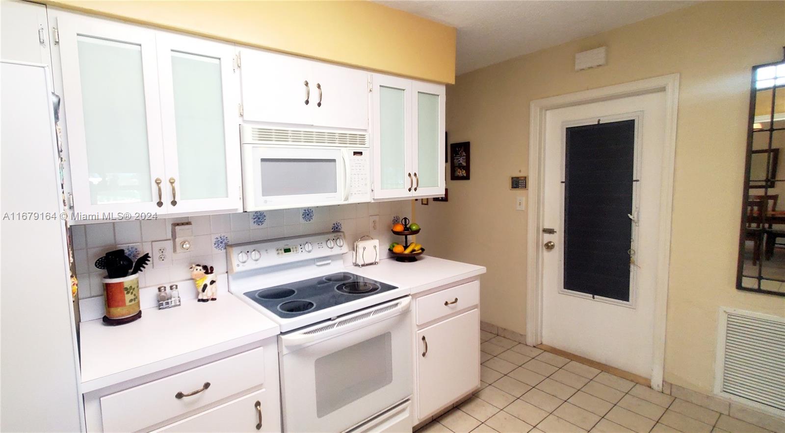 WESTWOOD COMMUNITY 4 - Residential