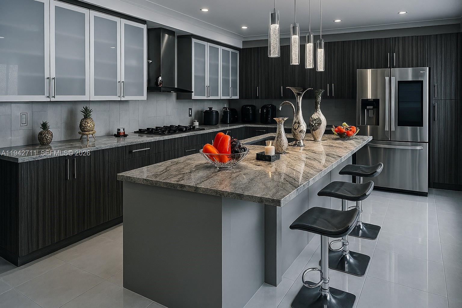 EVERGLADES AVE HTS ADDN - Residential