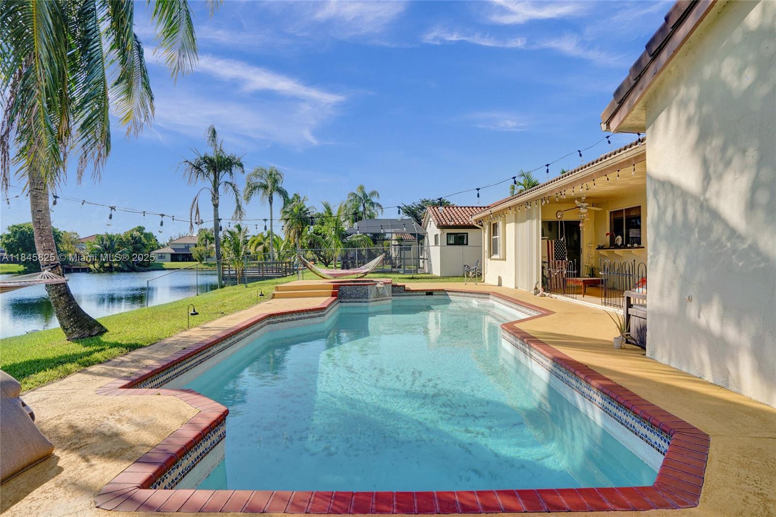 HAWKES BLUFF - Residential Lease