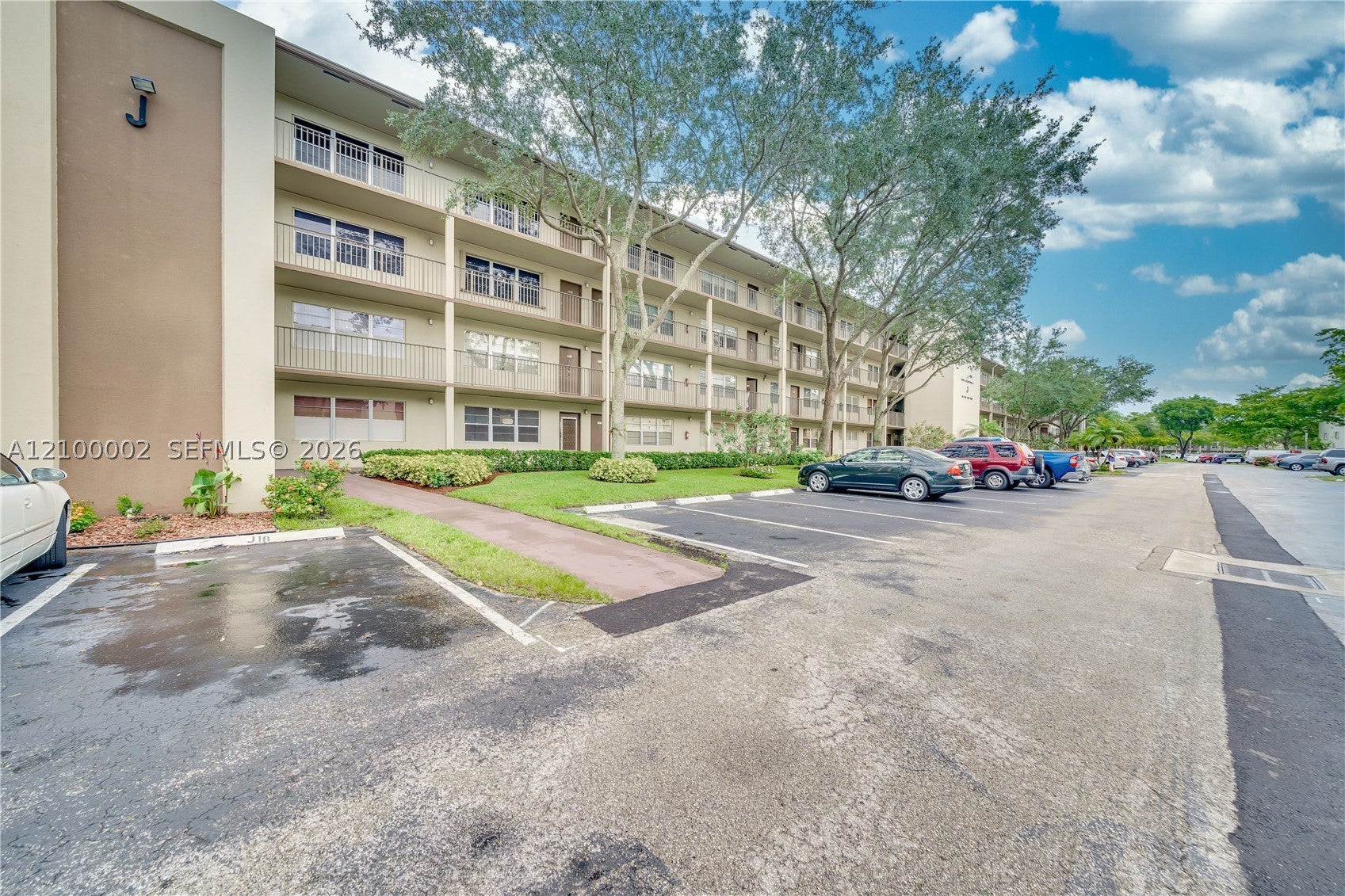 101 SW 132nd Way 104J
