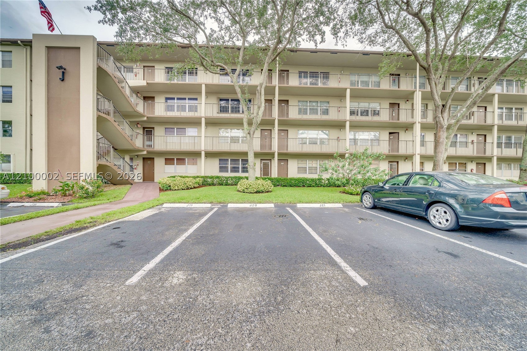 101 SW 132nd Way 104J