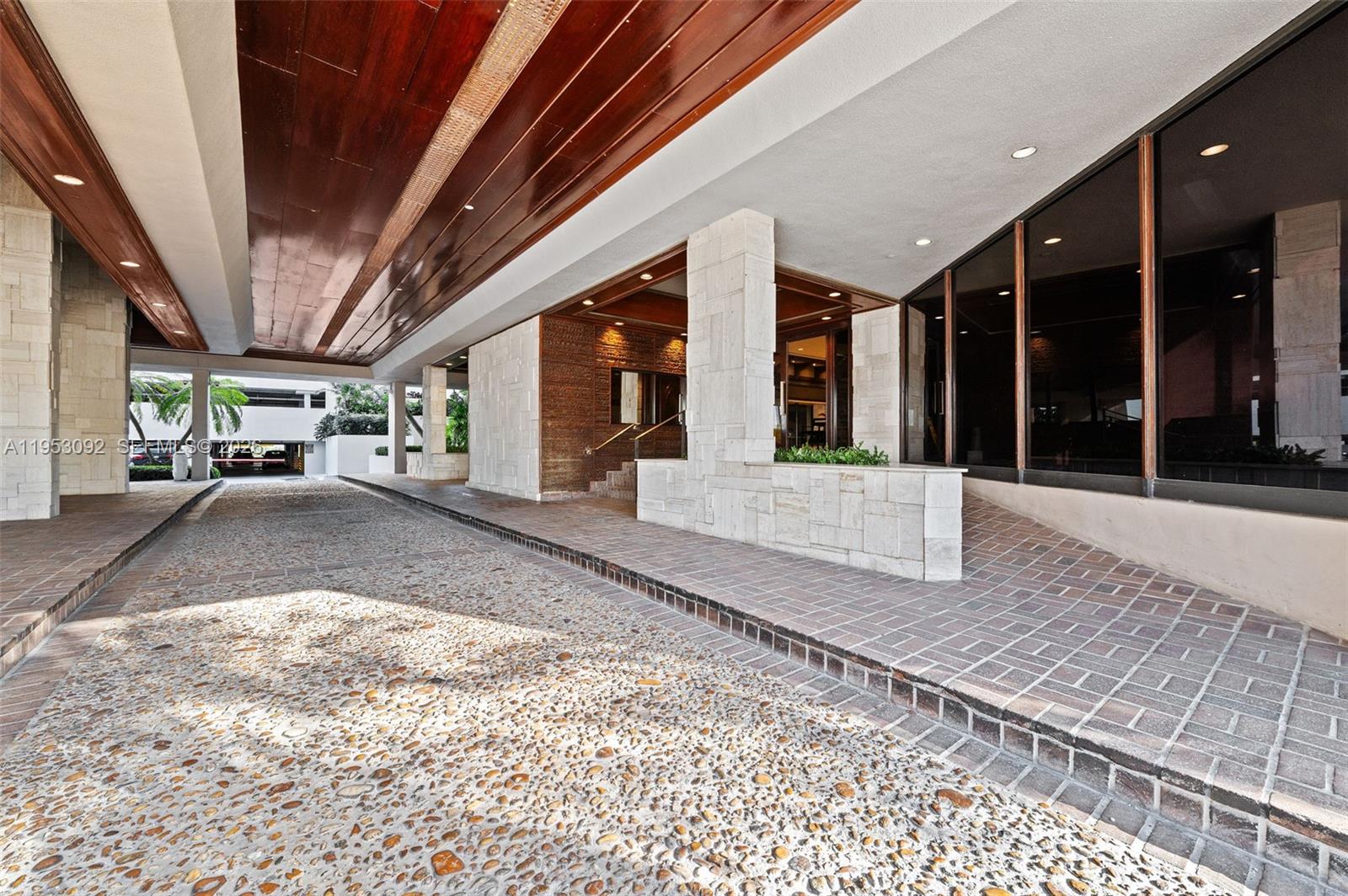 GROVE ISLE CONDO - Residential