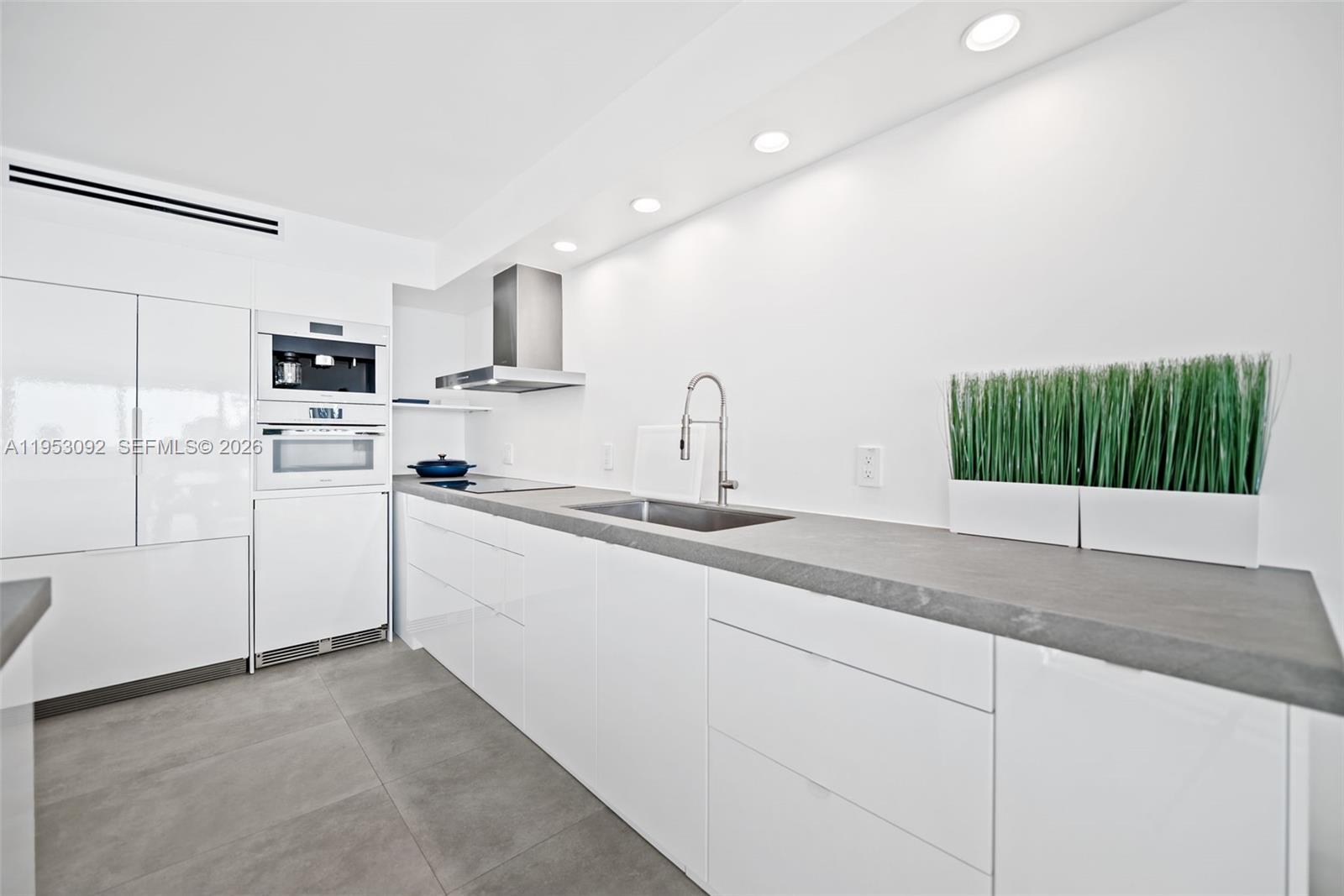 GROVE ISLE CONDO - Residential