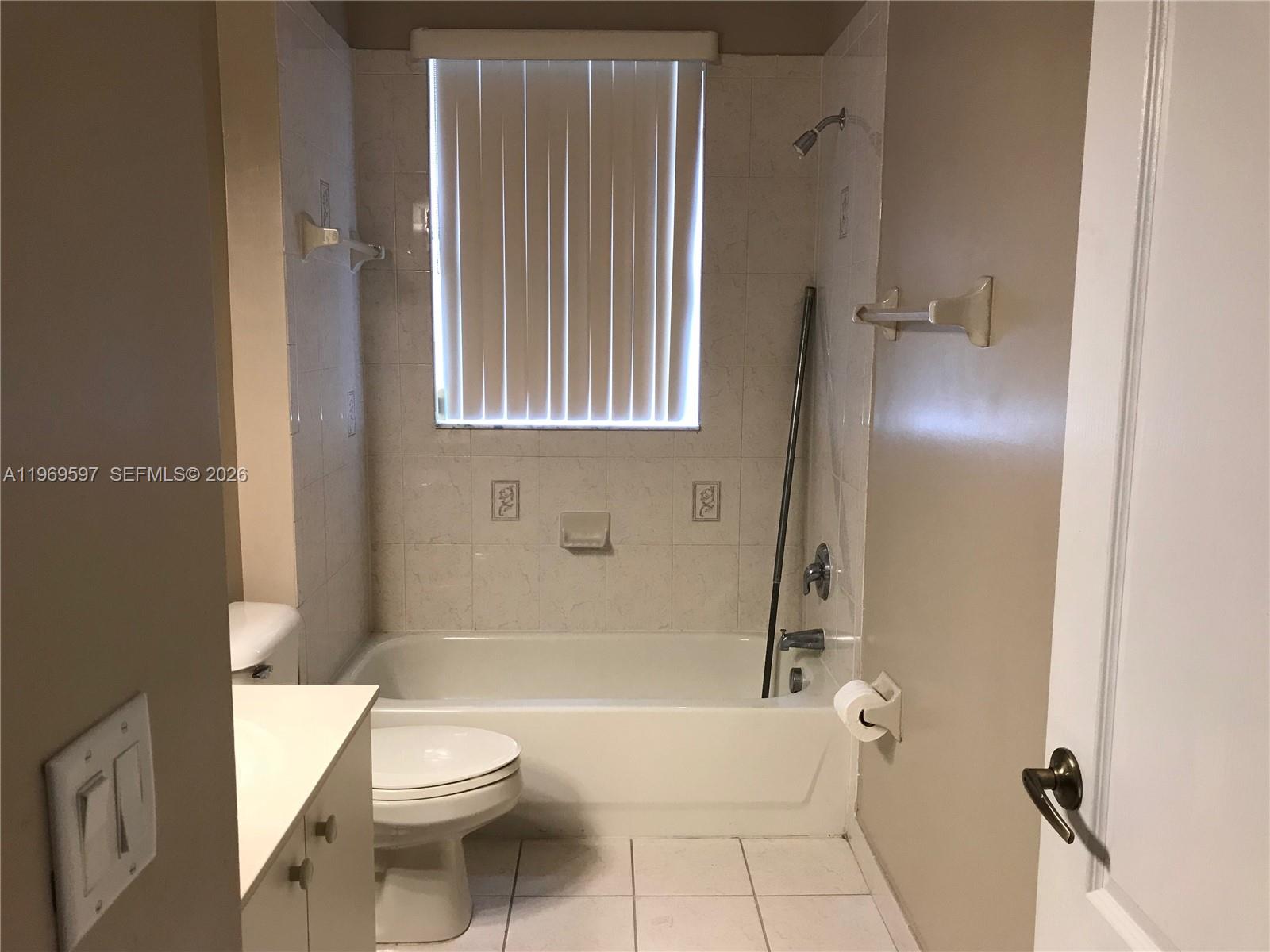 PORTOFINO POINTE - Residential