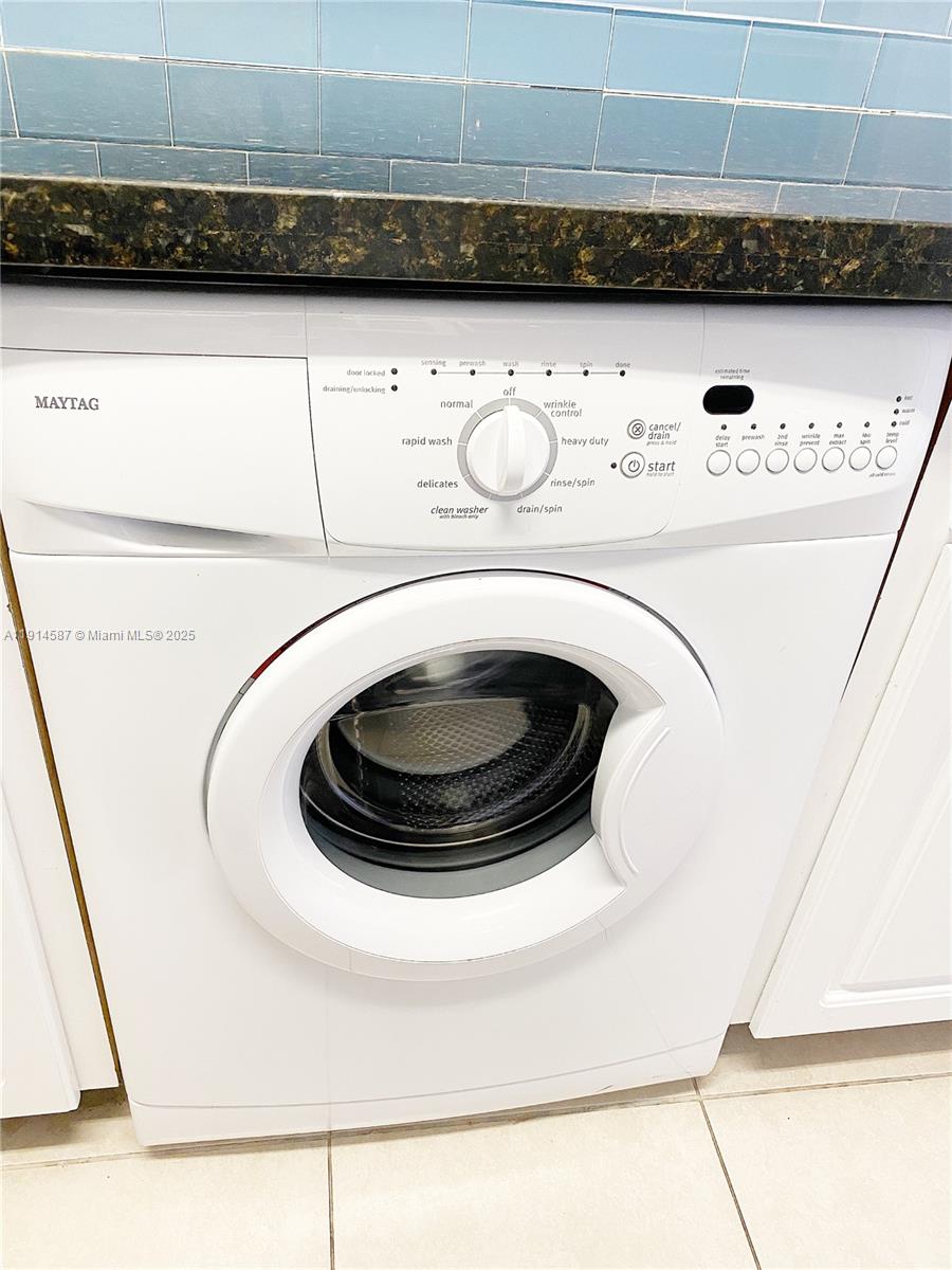 KENDALL ACRES CONDO BLDG - Residential