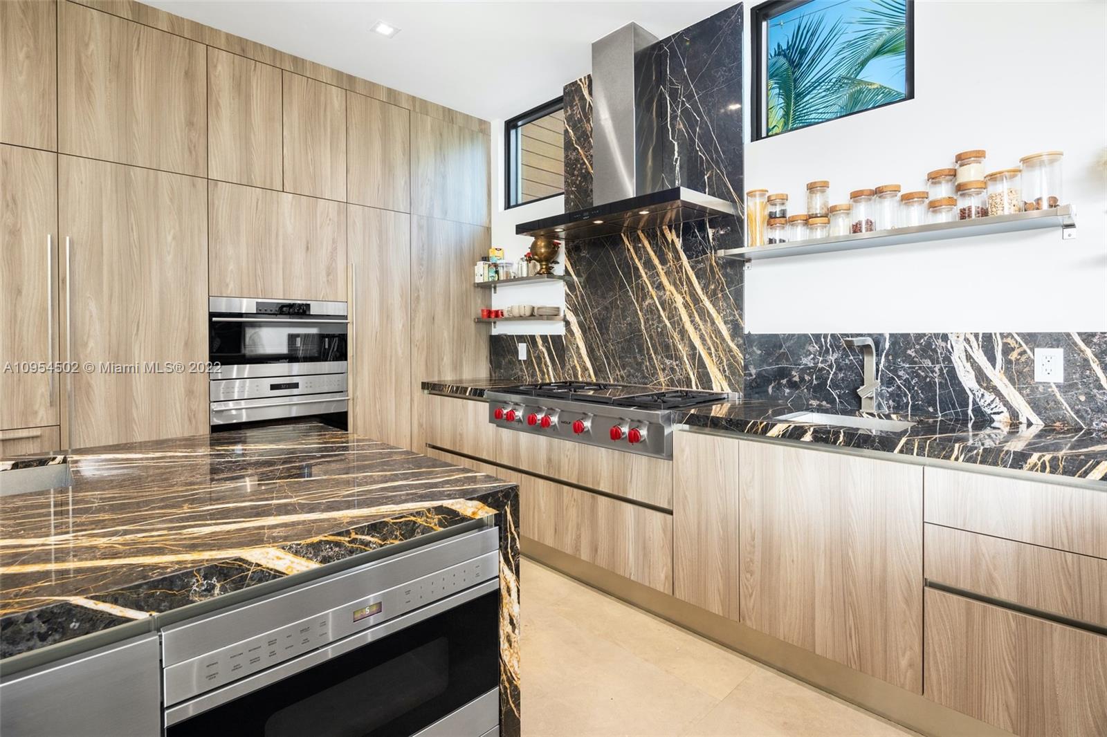 EASTERN SHORES 1ST ADDN - Residential