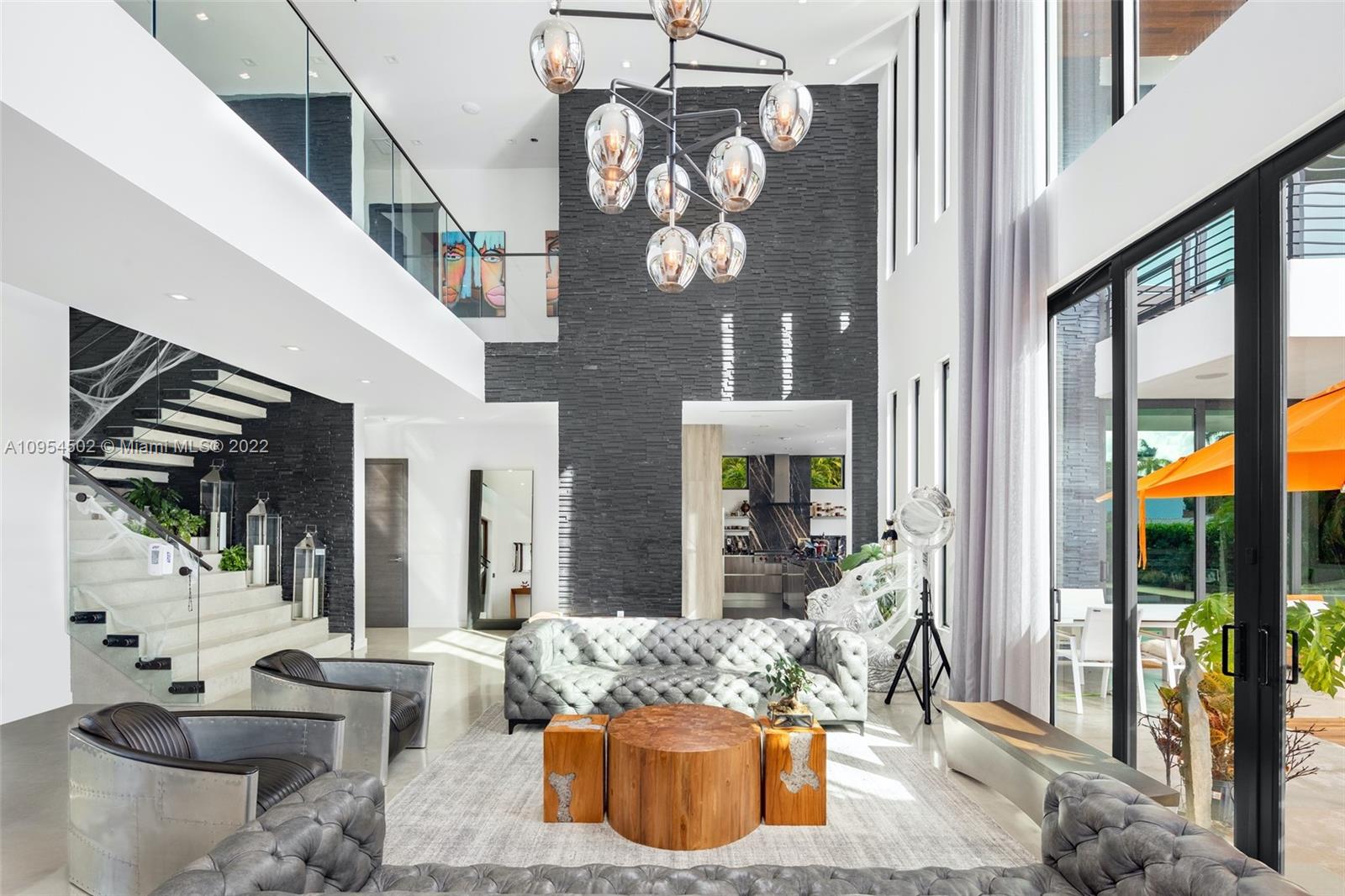 EASTERN SHORES 1ST ADDN - Residential