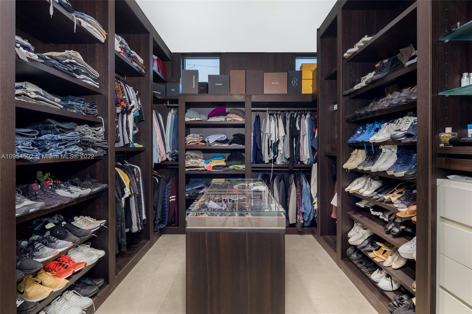 EASTERN SHORES 1ST ADDN - Residential