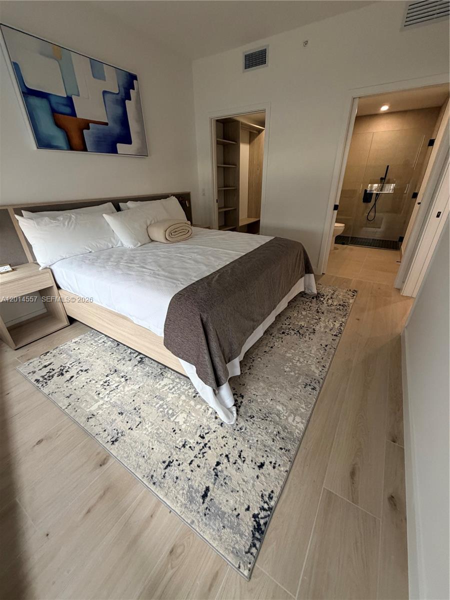 DISTRICT 225 - Residential Lease