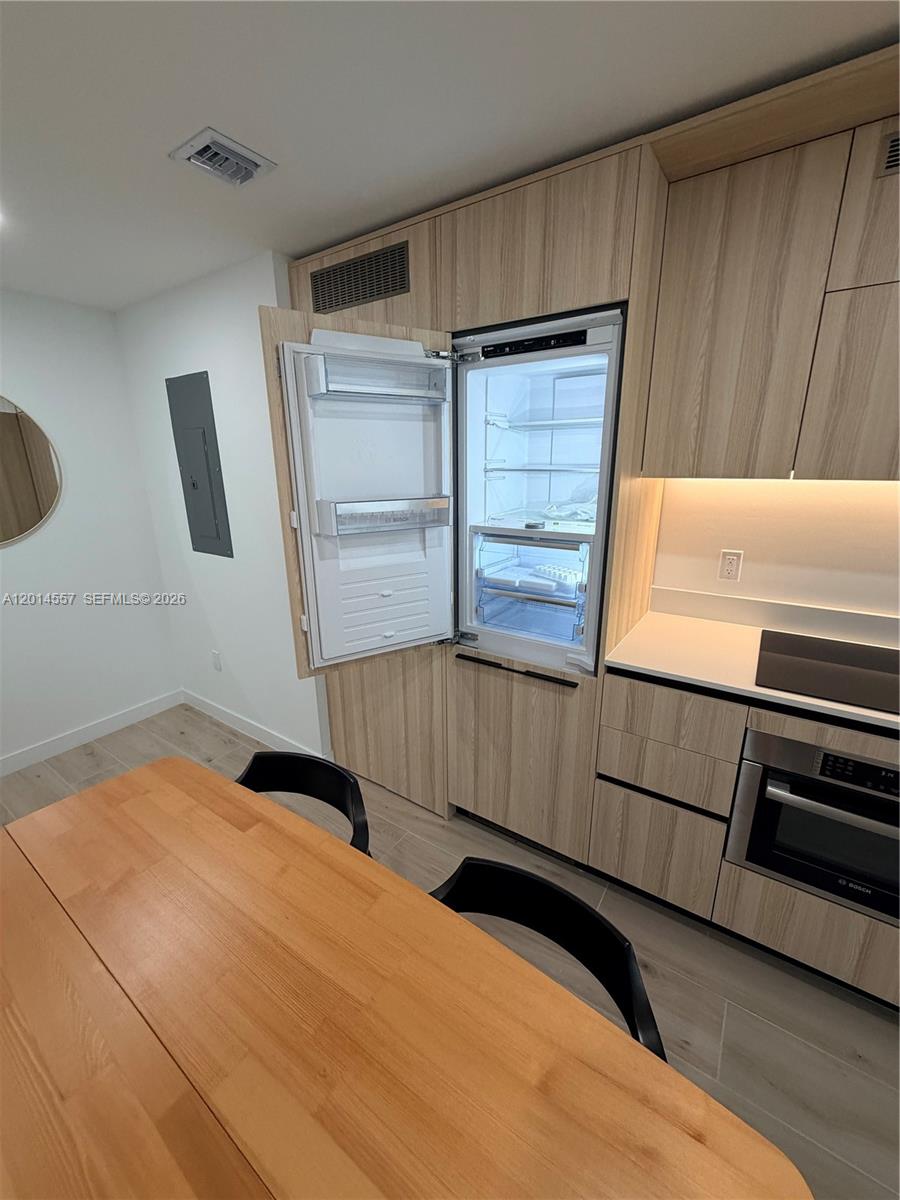 DISTRICT 225 - Residential Lease