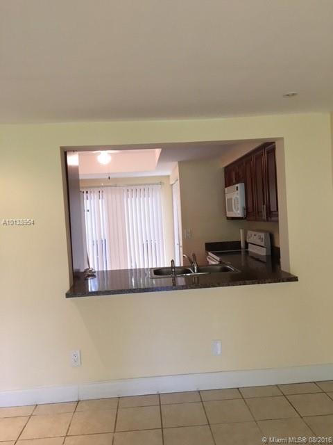 Springtree Lakes 79-12 B - Residential Lease