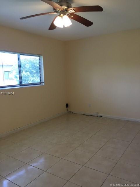 Springtree Lakes 79-12 B - Residential Lease