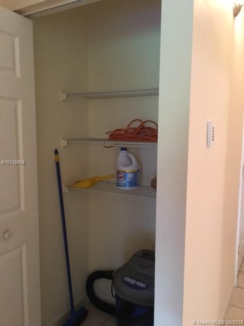 Springtree Lakes 79-12 B - Residential Lease