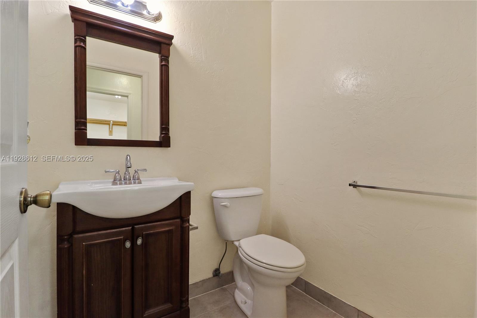 UNPLATTED - Residential Lease